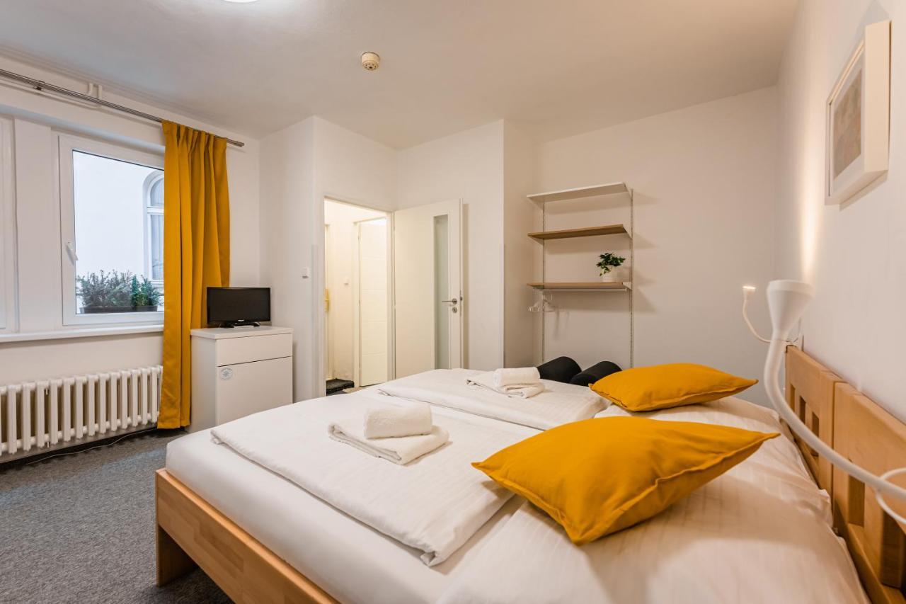 Self-Service Hotel Ostas Praha 外观 照片