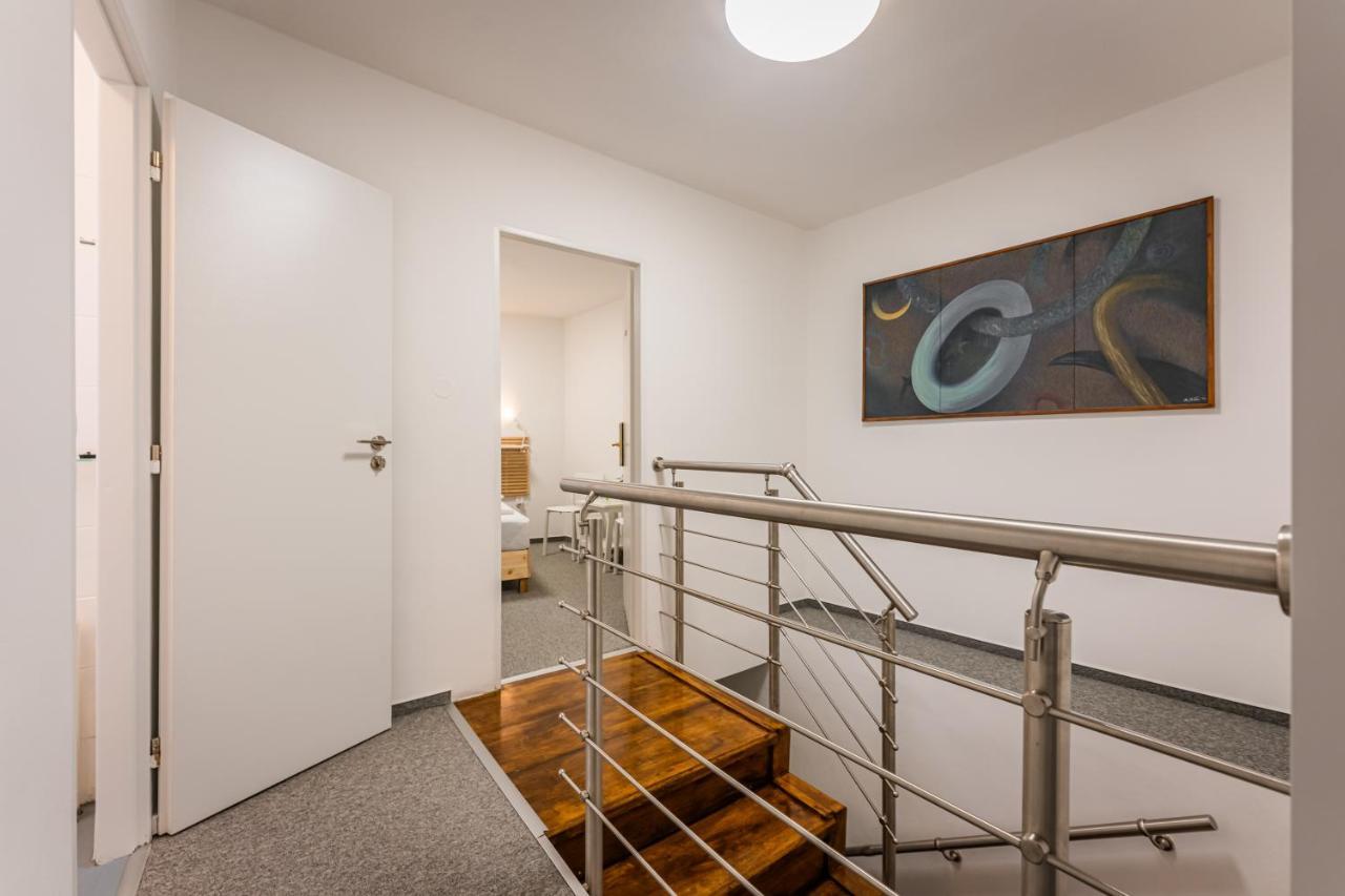 Self-Service Hotel Ostas Praha 外观 照片