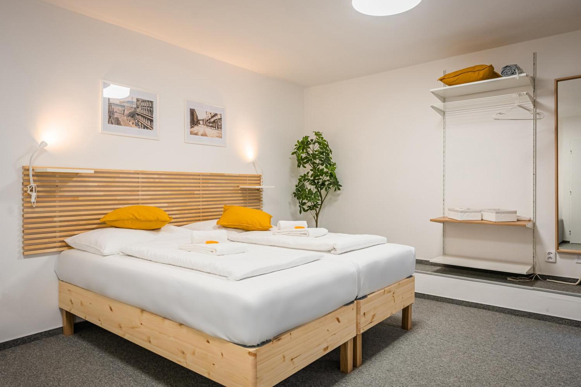 Self-Service Hotel Ostas Praha 外观 照片